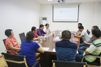 坦南创客园定位准   领导和专家齐考察