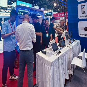 当传统访客登记遇上黑科技：保利智能系统如何重构企业第一印象