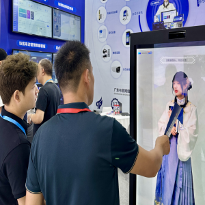 小告别“纸笔时代”，痛点懂生智能访客系统的必然革命